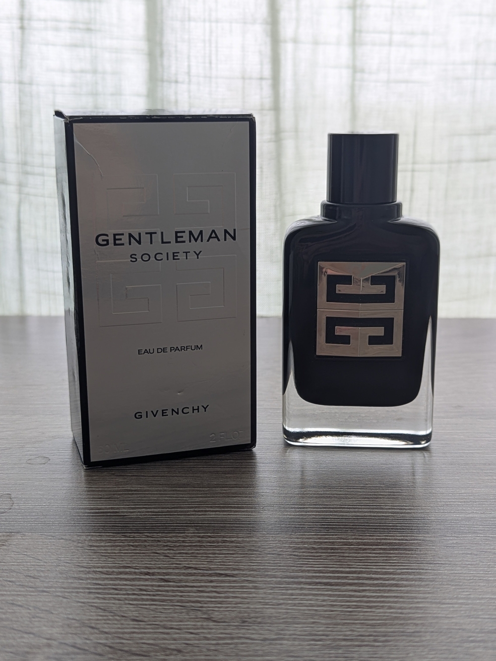 Givenchy Gentleman Society 90% Full